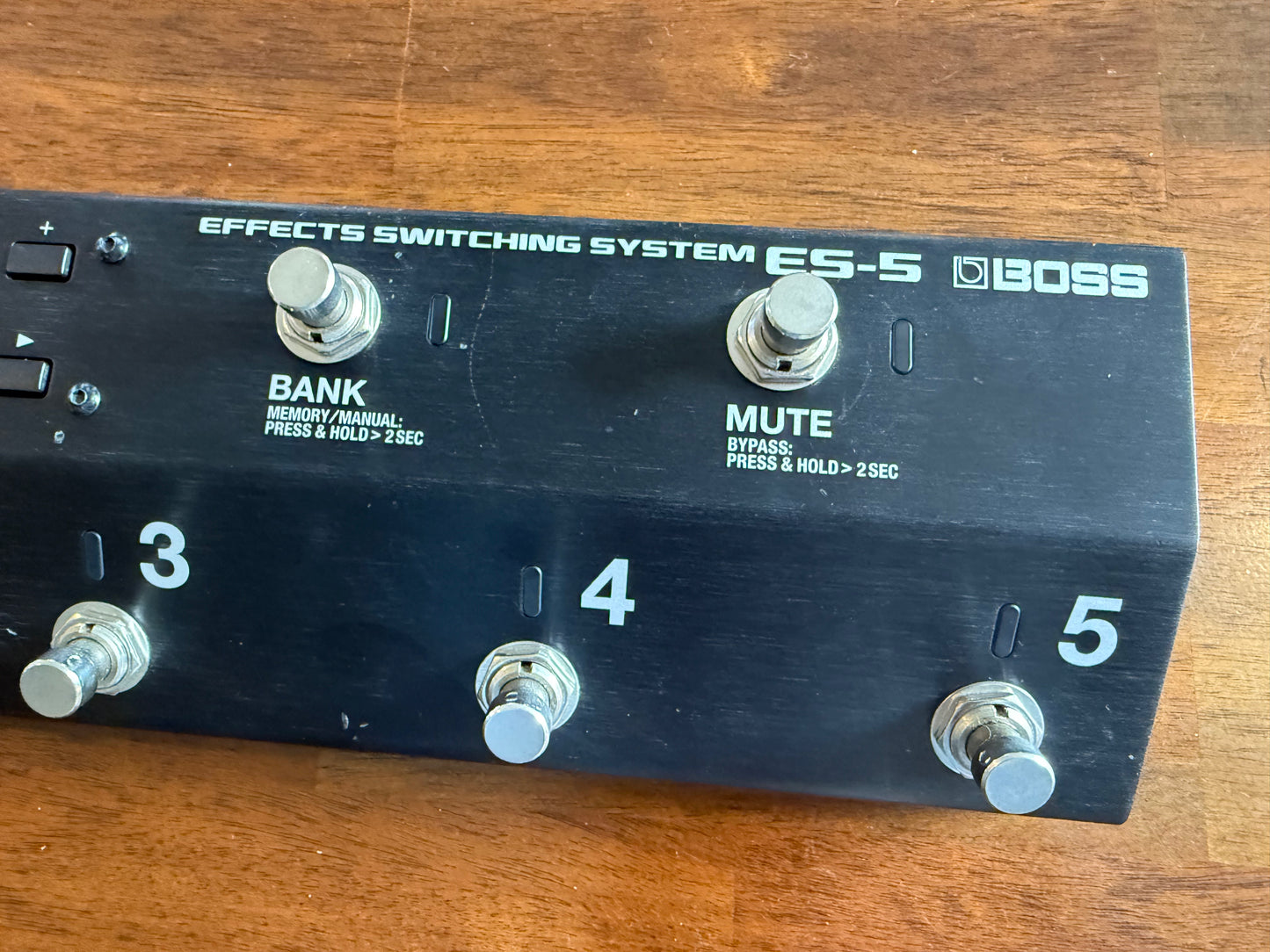 Boss ES-5 Switching System