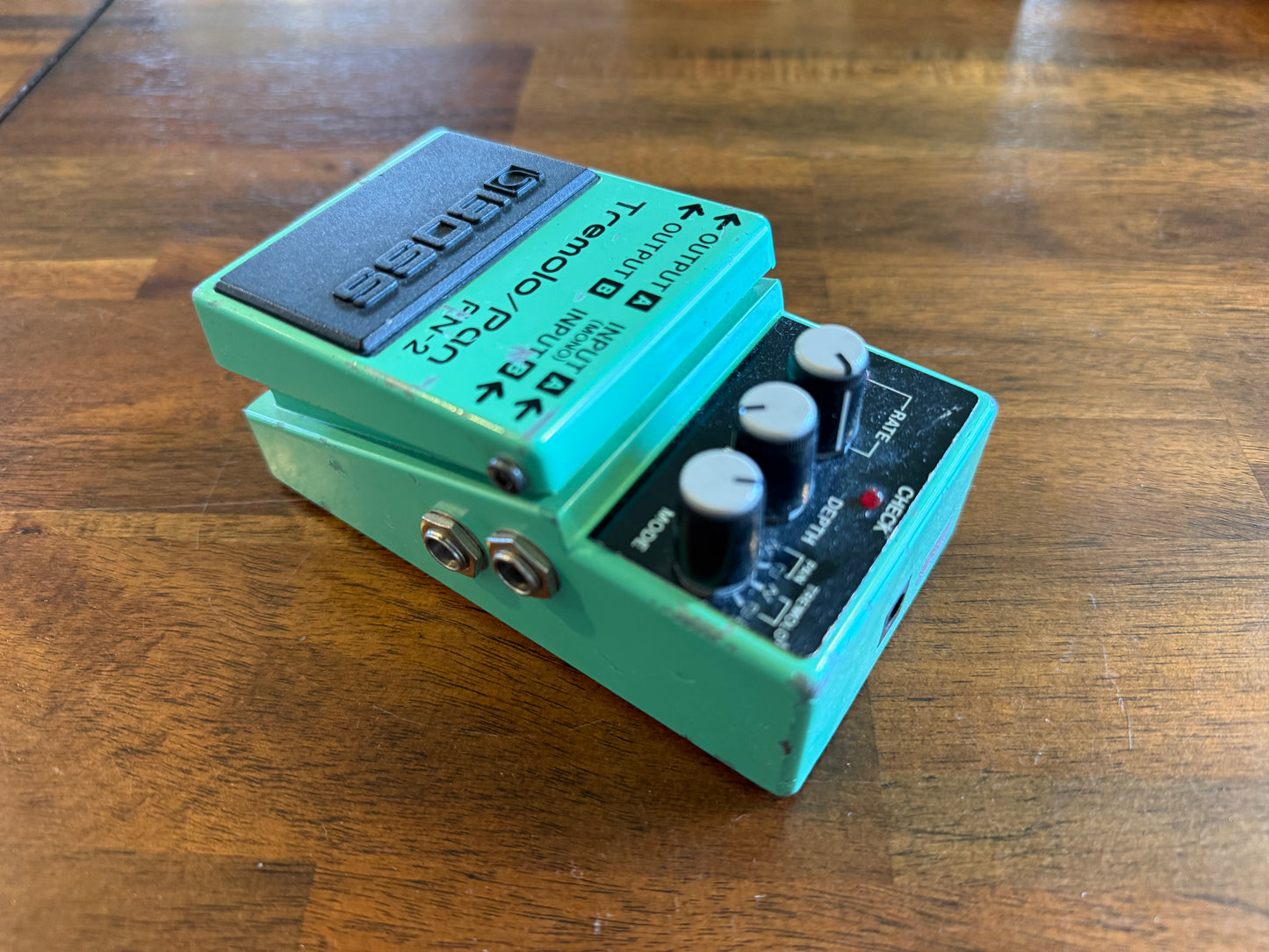 Boss PN-2
