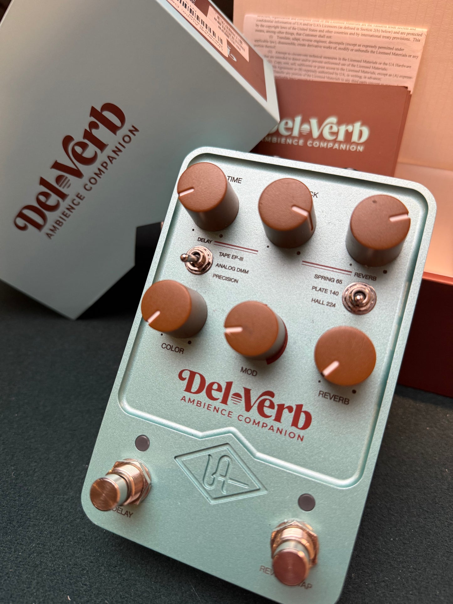 UAFX Del-Verb Ambience Companion